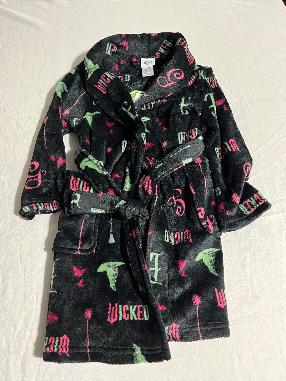 Wicked Logo Plush Kids Pajama Robe - Black with Pink & Green Size 6 NWT